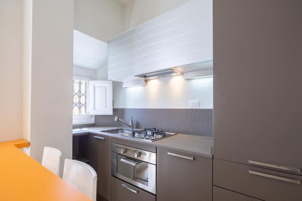 Small & Charming 1-Br Apt Florenz Exterior foto