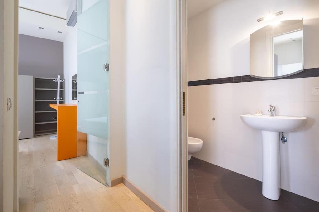 Small & Charming 1-Br Apt Florenz Exterior foto
